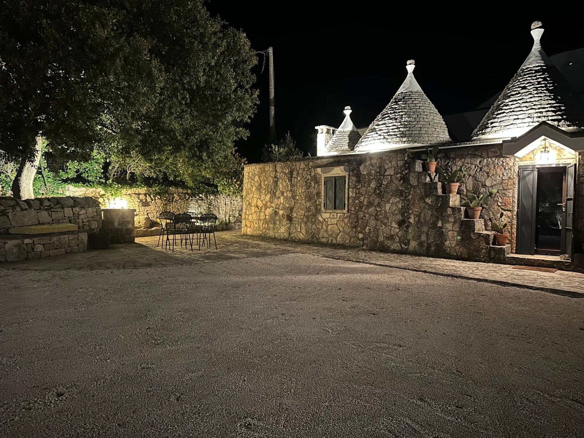 Trulli Santa Maria Odegitria Relais Pensionat Ostuni Exteriör bild