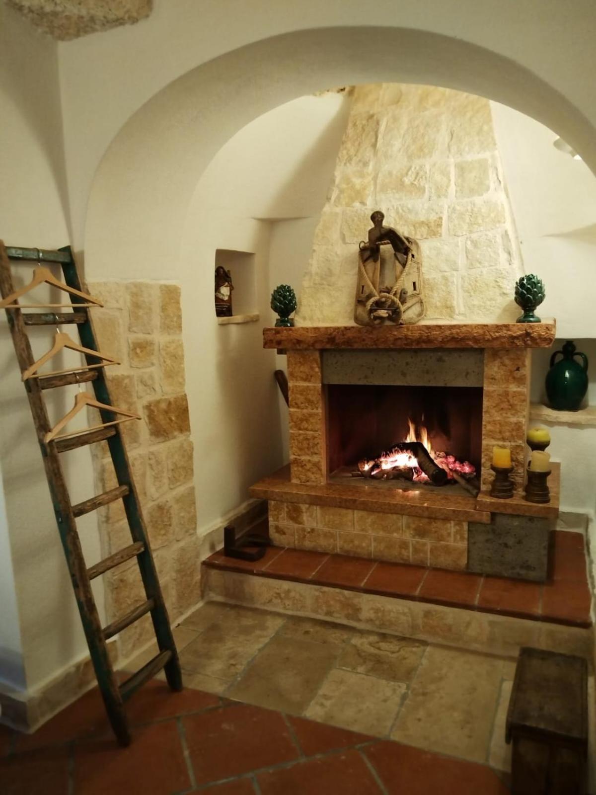Trulli Santa Maria Odegitria Relais Pensionat Ostuni Exteriör bild