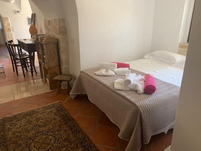 Trulli Santa Maria Odegitria Relais Pensionat Ostuni Exteriör bild